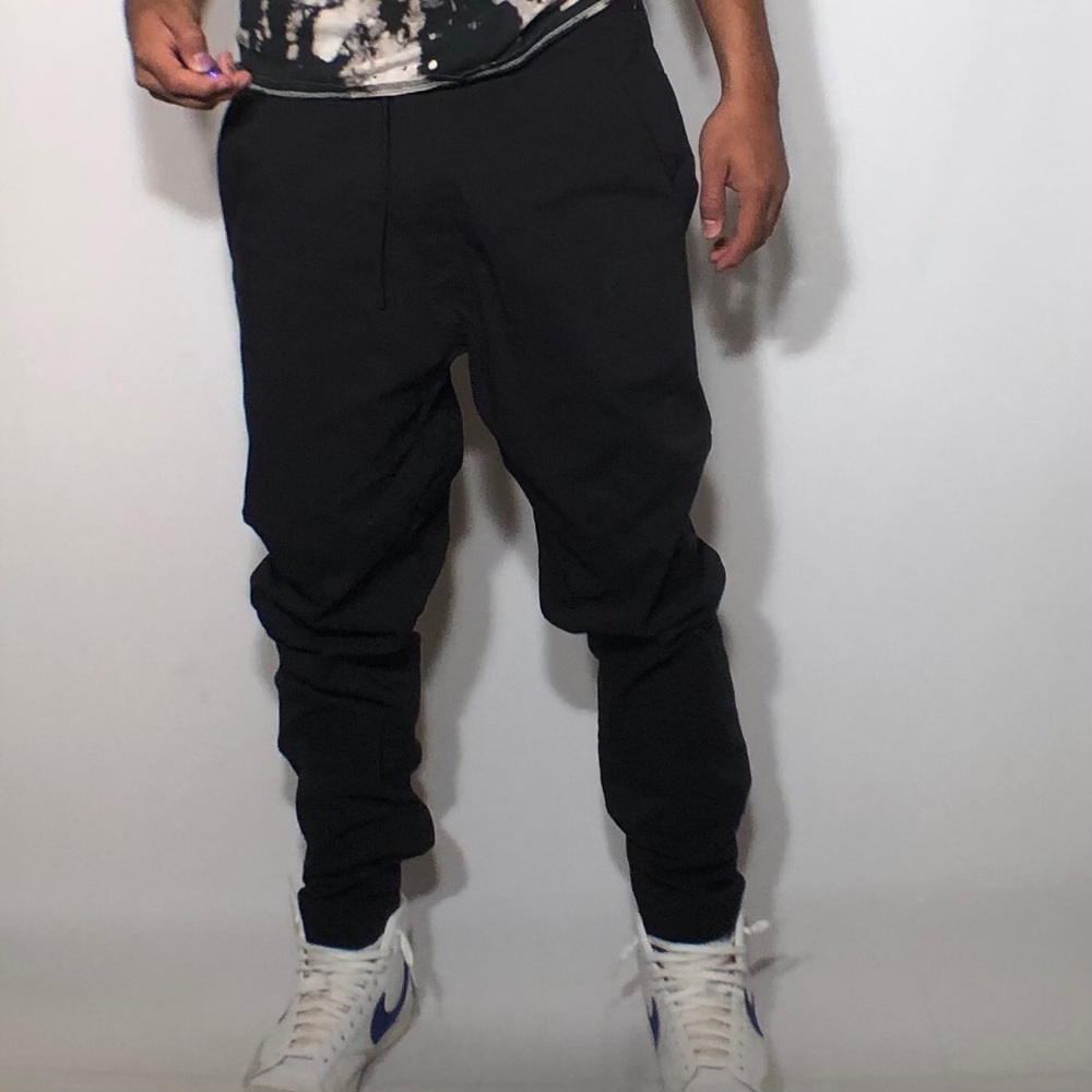 Nike Joggers - Picture 4 of 4